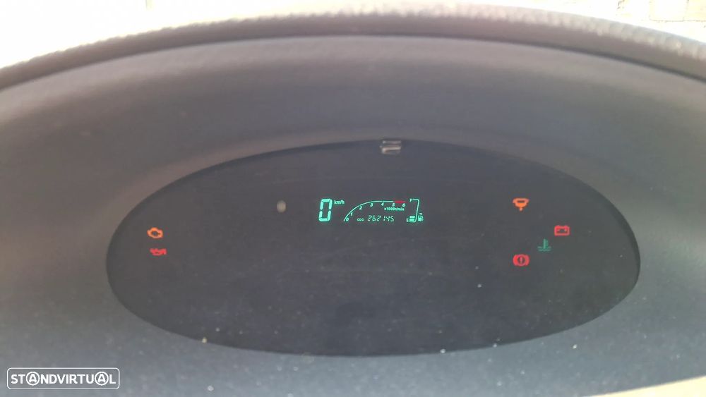 Toyota Yaris - 2