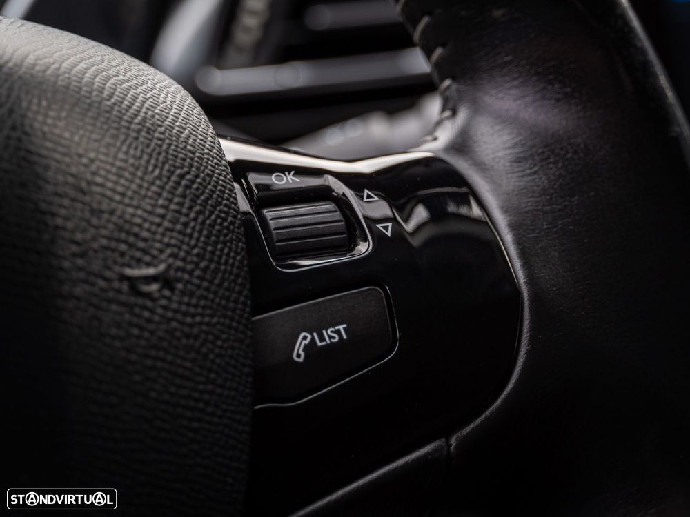 Peugeot 308 1.6 e-HDi Active - 11