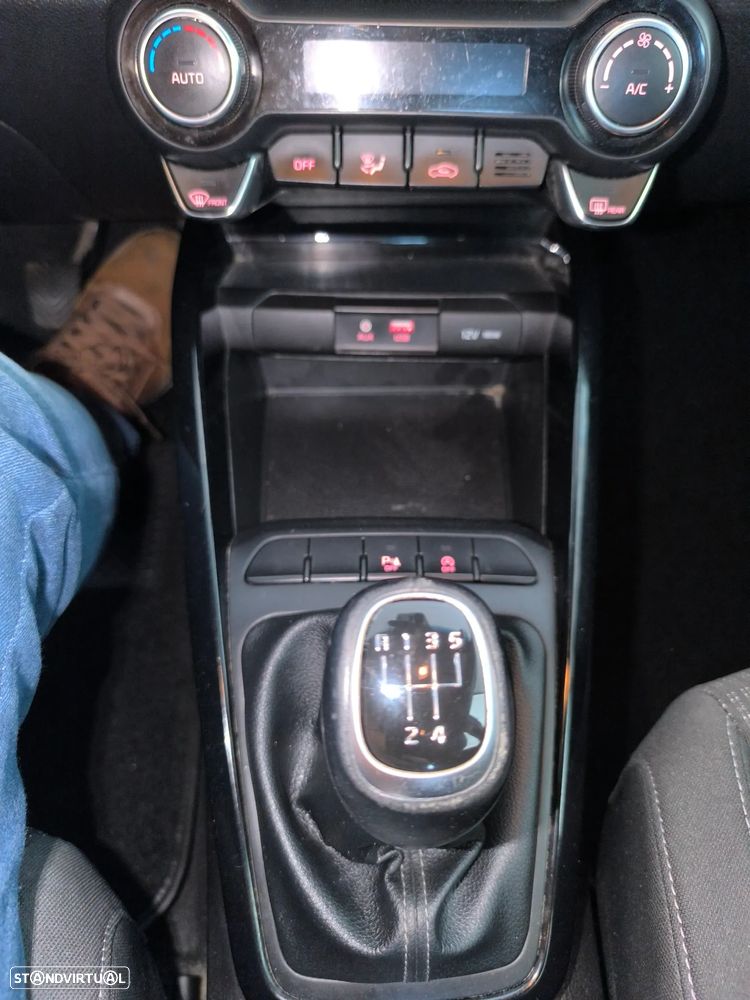 Kia Stonic 1.0 T-GDI Drive - 9