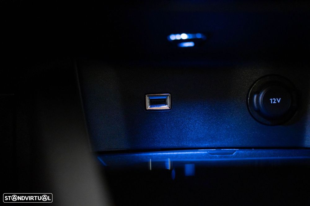 Peugeot 3008 1.2 PureTech Allure Pack - 29