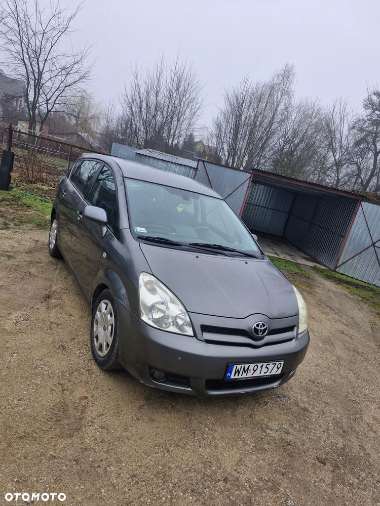 Toyota Corolla Verso - 18