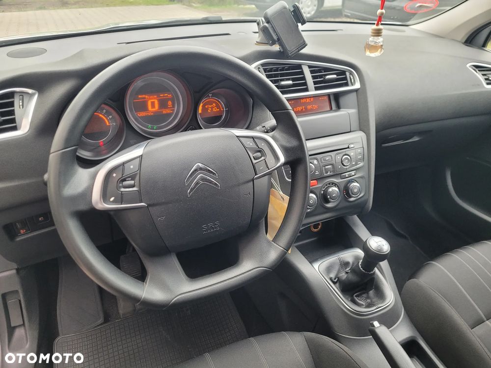 Citroën C4 HDi 90 Tendance - 8