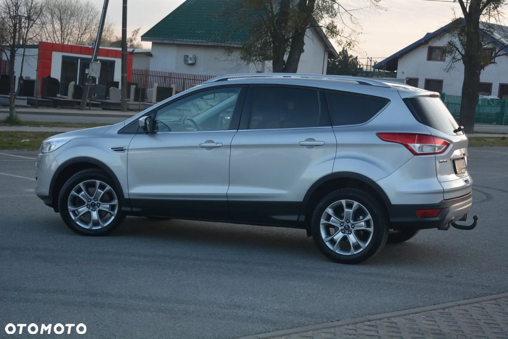 Ford Kuga - 11