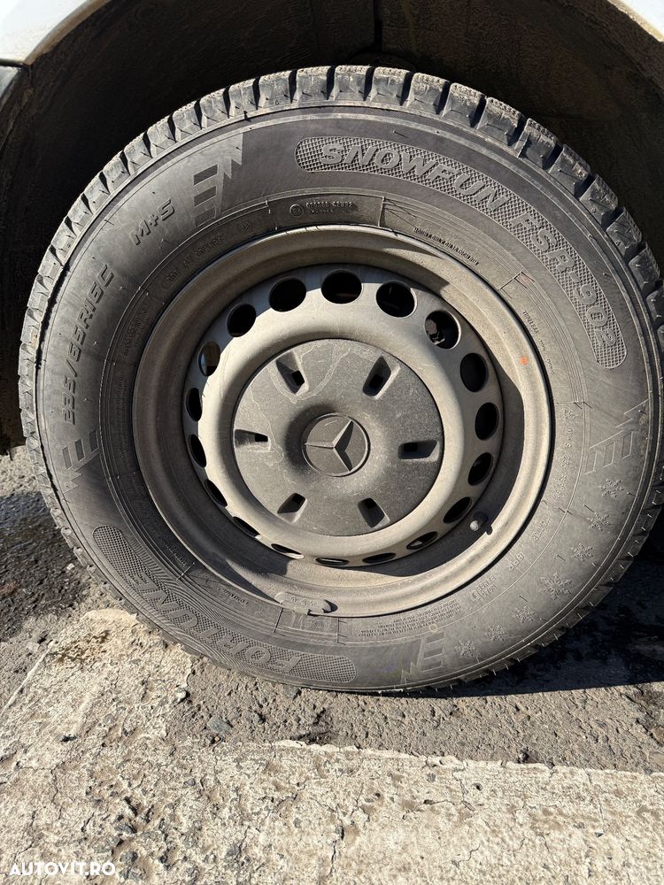 Mercedes-Benz Sprinter - 8