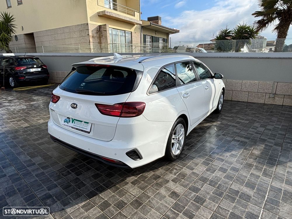 Kia Ceed SW 1.6 CRDi SX - 7