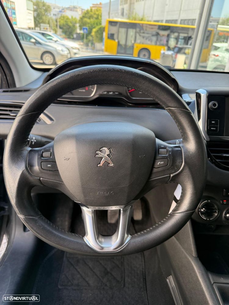 Peugeot 208 1.2 VTi Allure - 8