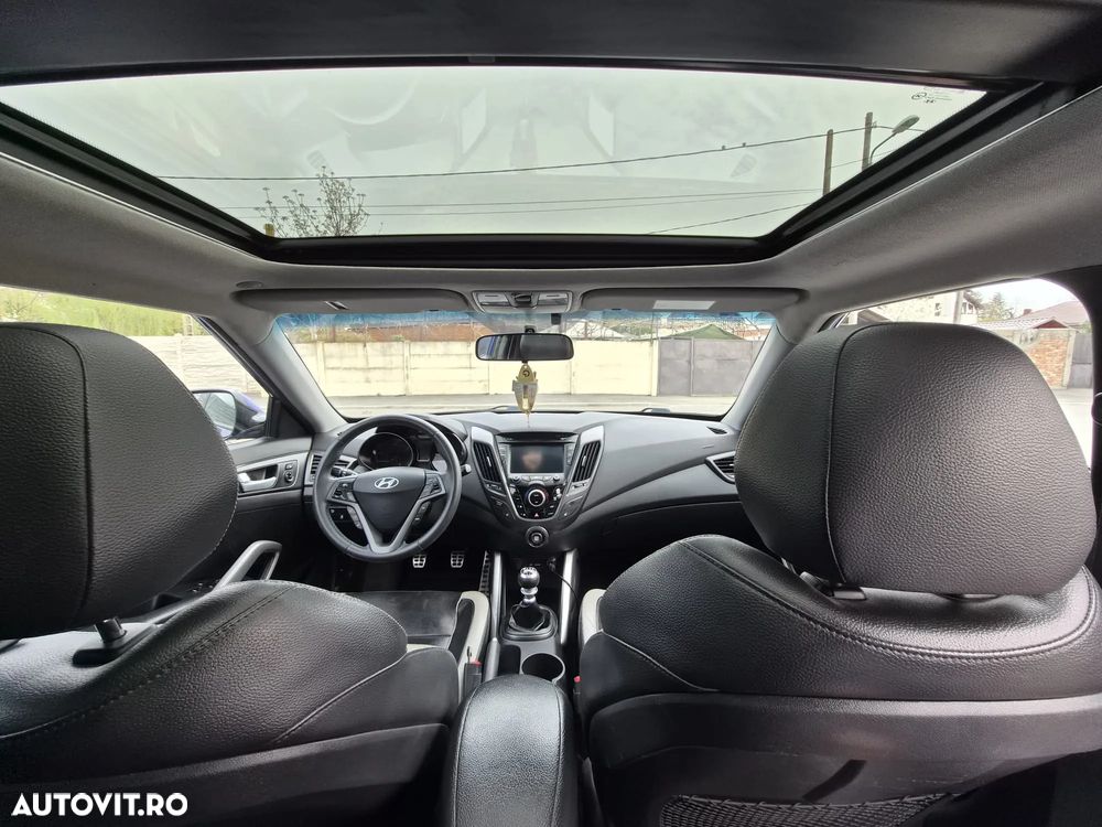 Hyundai Veloster 1.6 Turbo Premium - 8