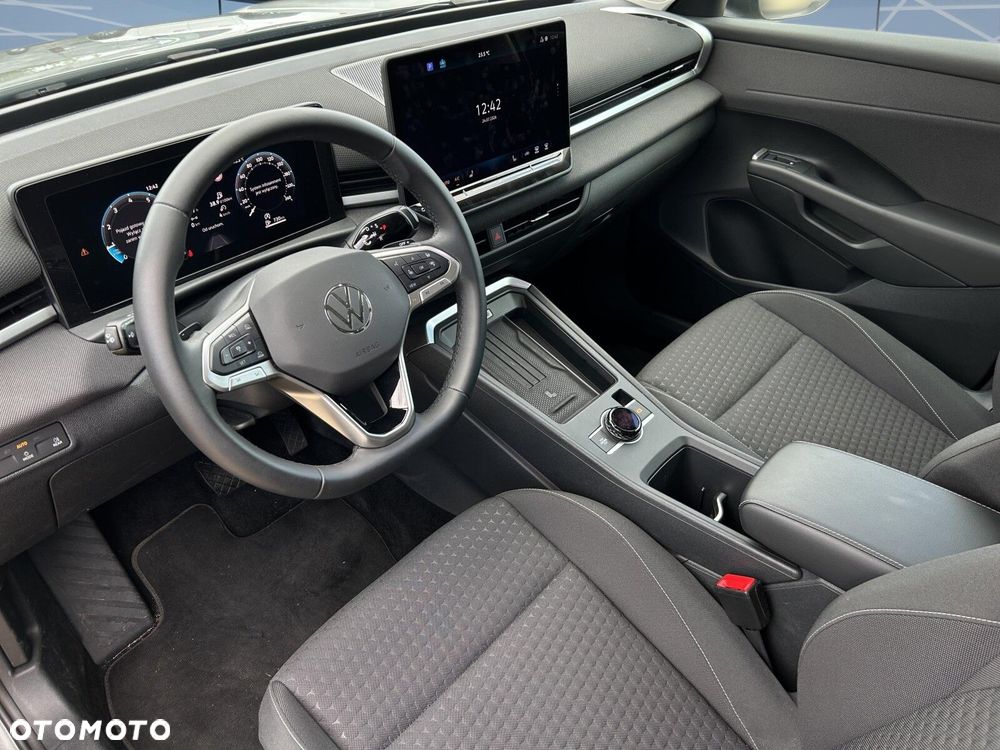 Volkswagen T-Roc - 6