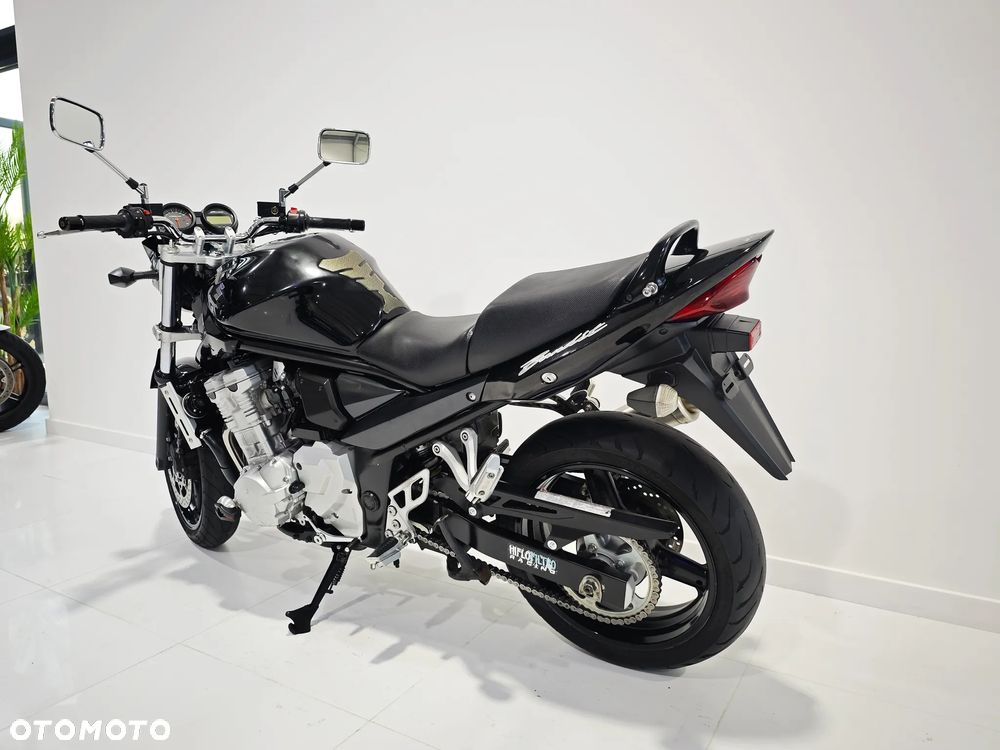 Suzuki Bandit - 11