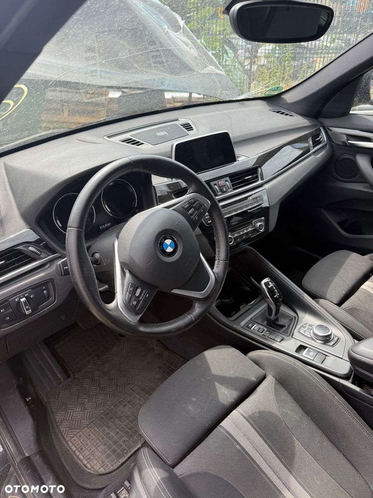 BMW X1 sDrive18i GPF Advantage - 20