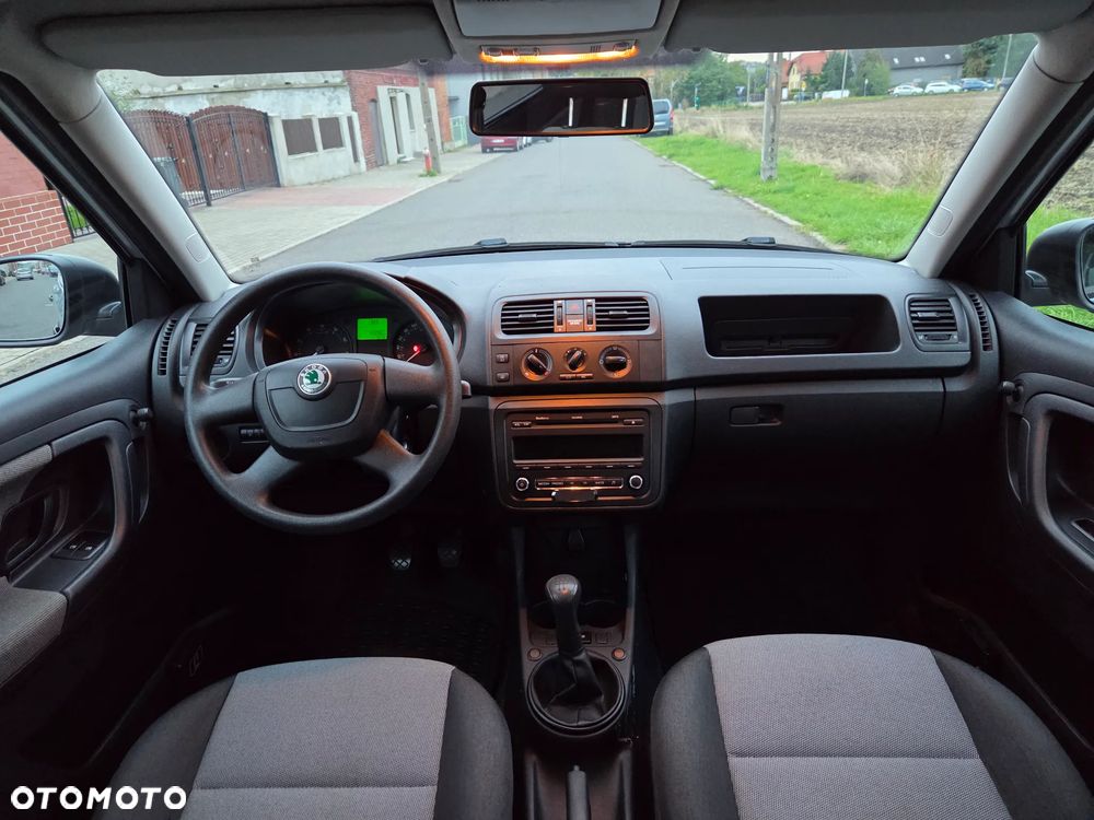 Skoda Fabia 1.4 16V Elegance Plus - 8