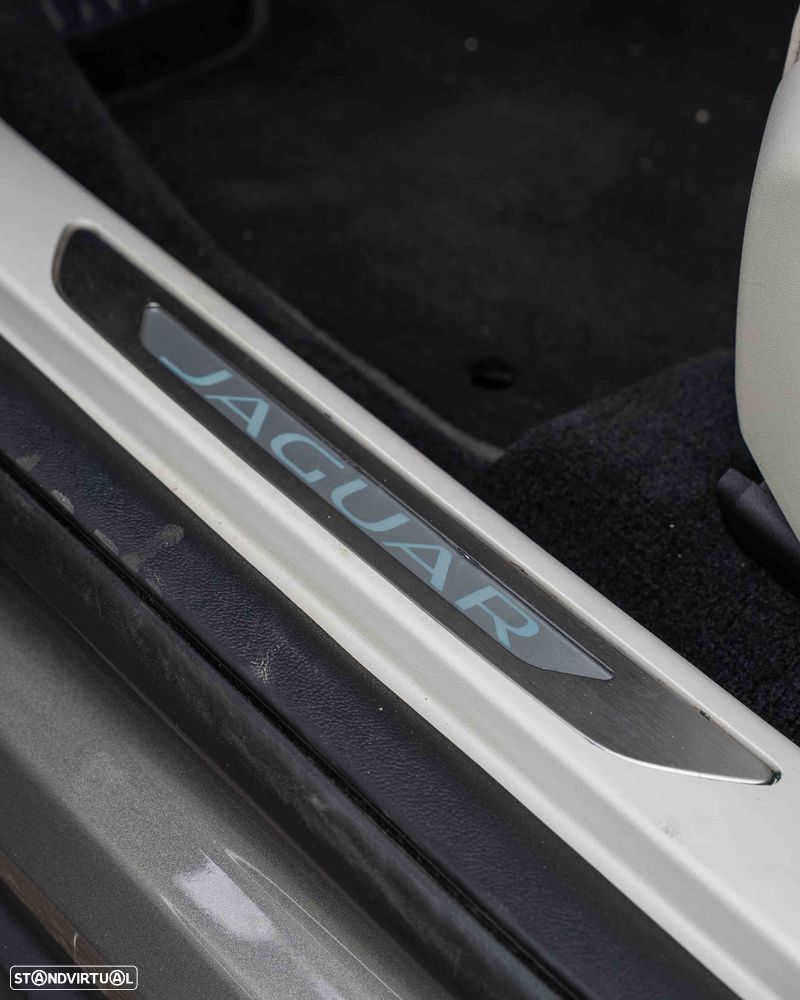 Jaguar I-Pace EV400 AWD R-DYNAMIC HSE - 44