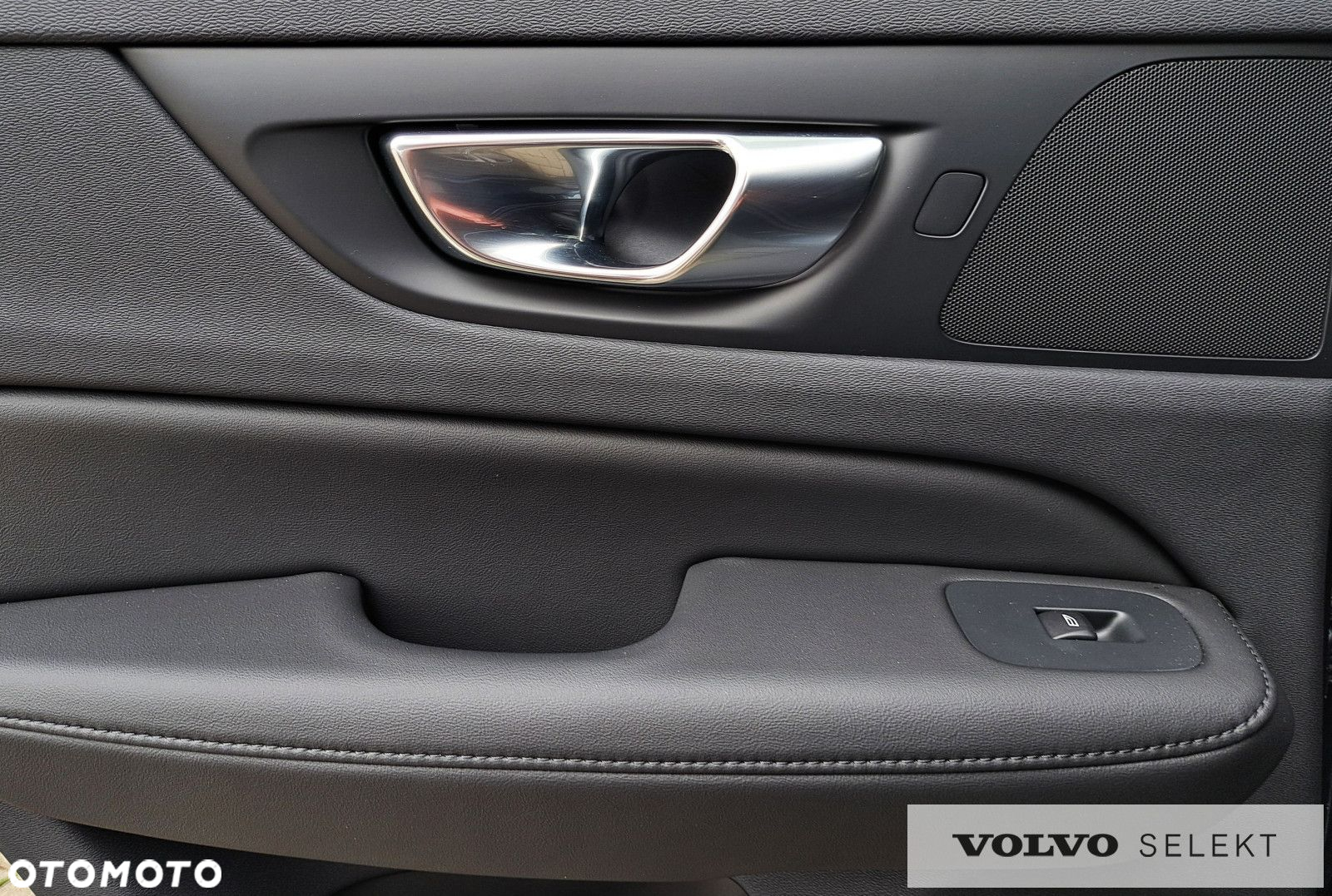 Volvo V60 Cross Country - 31