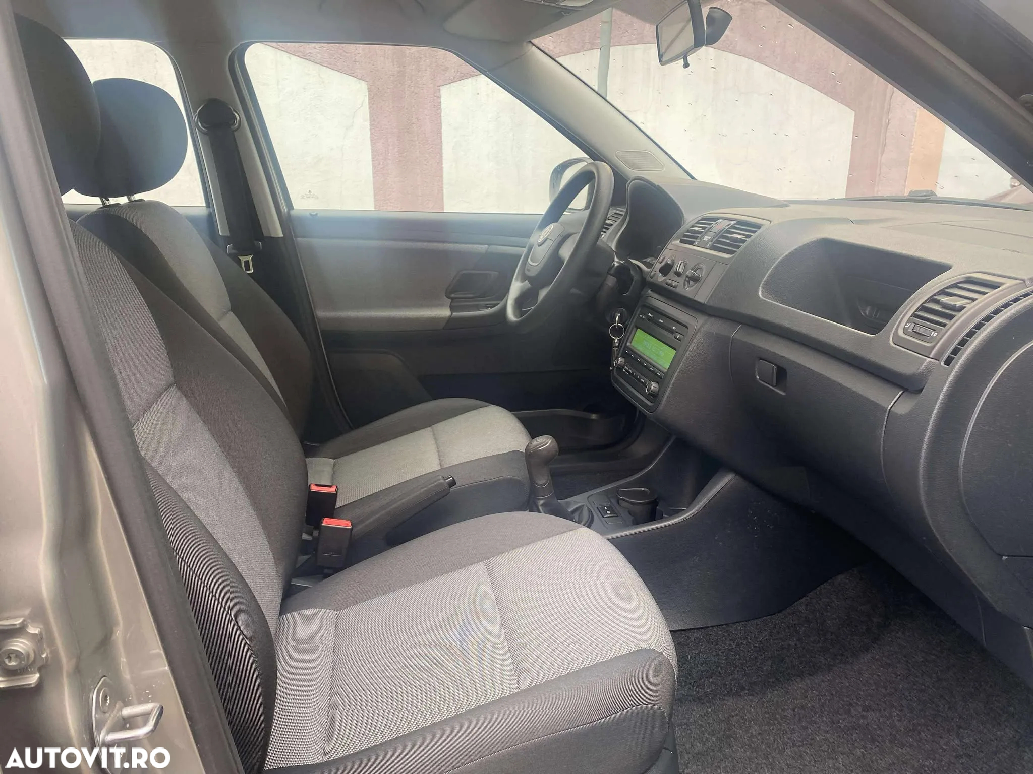 Skoda Fabia 1.2 HTP Ambition - 4