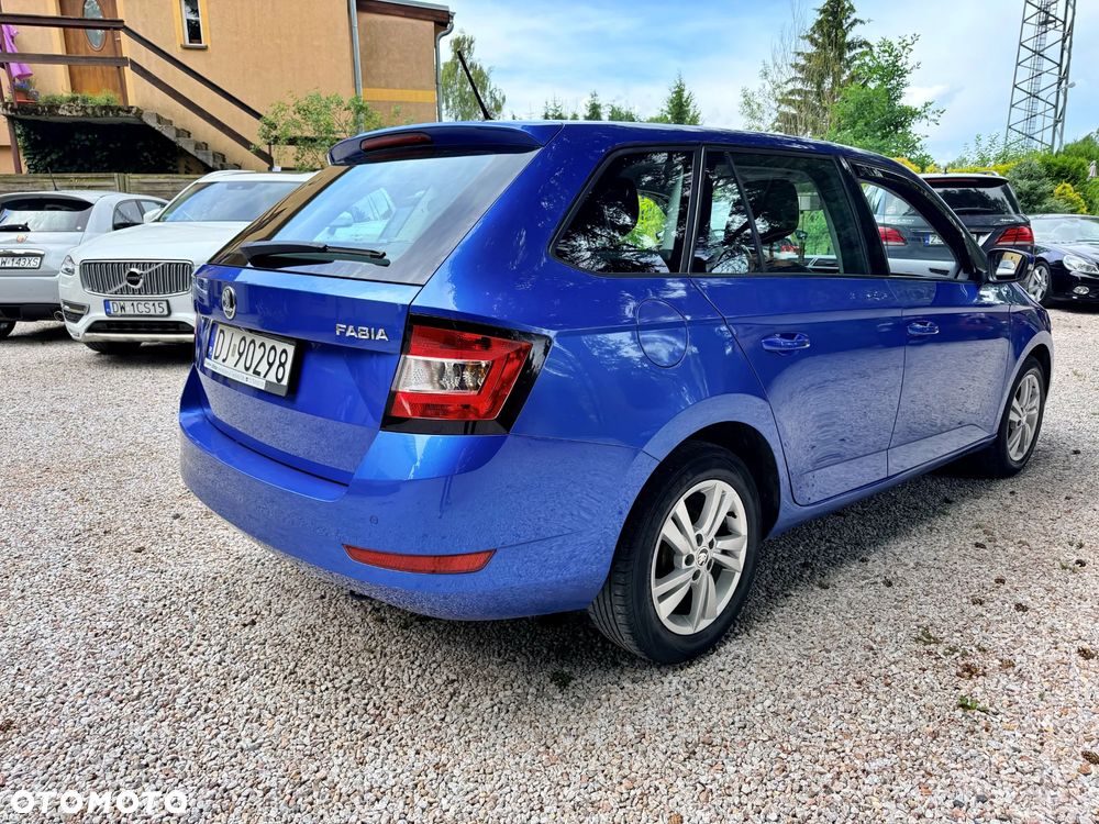 Skoda Fabia 1.0 Joy - 2