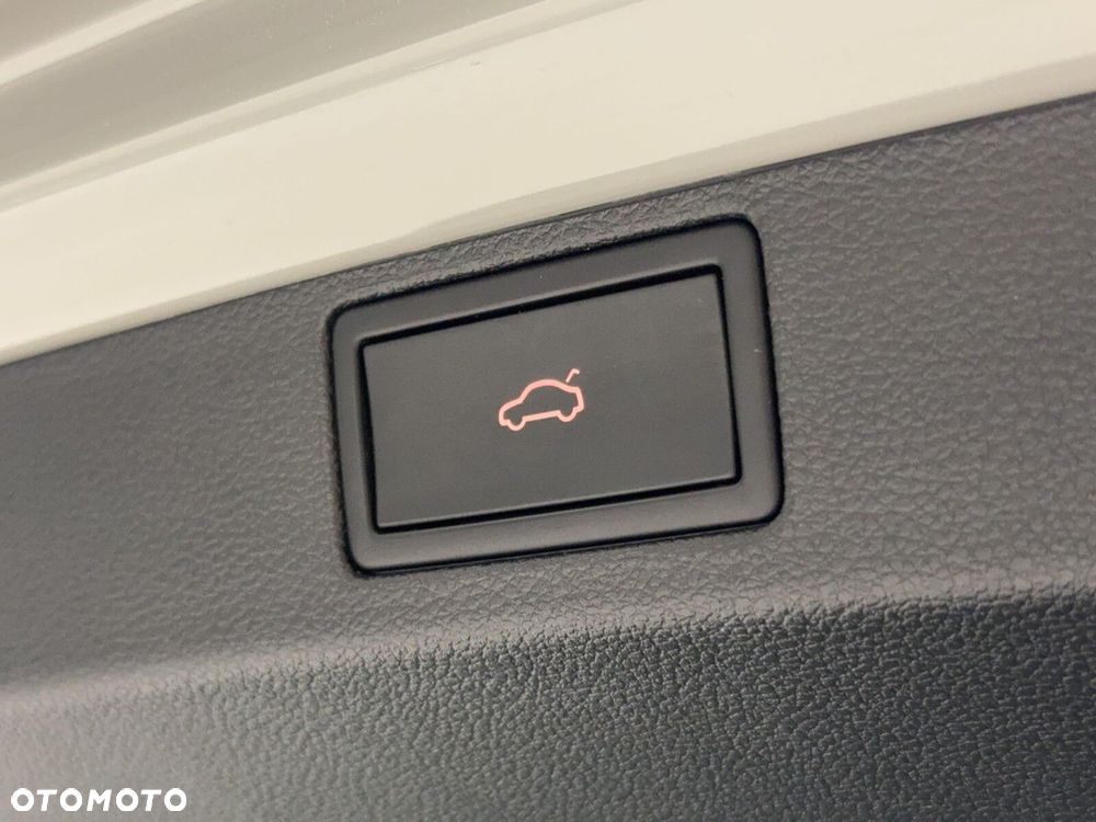 Skoda Scala 1.5 TSI Monte Carlo DSG - 36