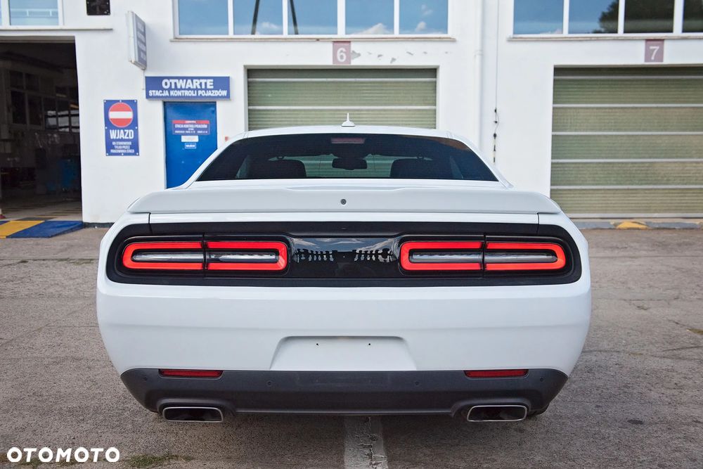 Dodge Challenger Automatik R/T Plus - 16