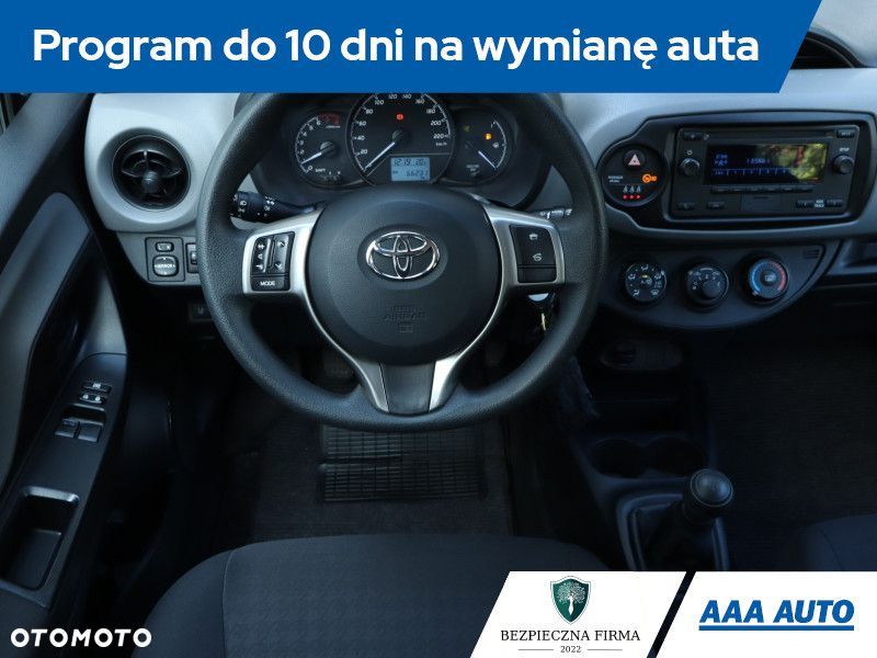 Toyota Yaris - 9