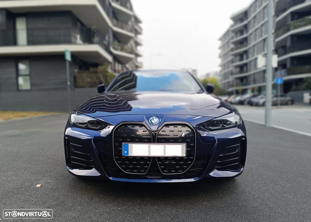 BMW i4 eDrive35 Pack Desportivo M Pro - 9