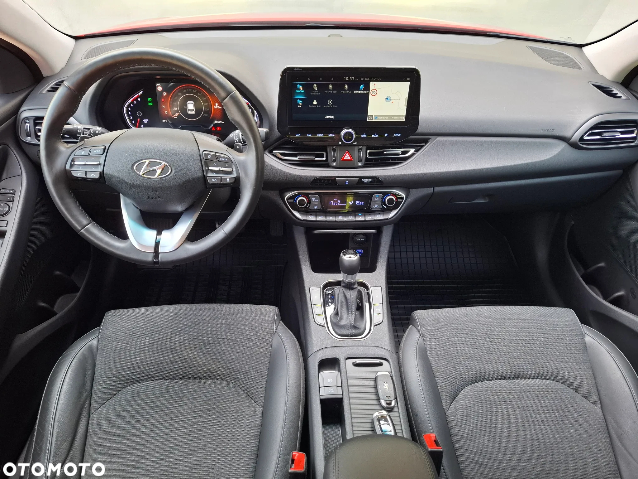 Hyundai i30 1.5 T-GDI 48V-Hybrid DCT Intro - 32