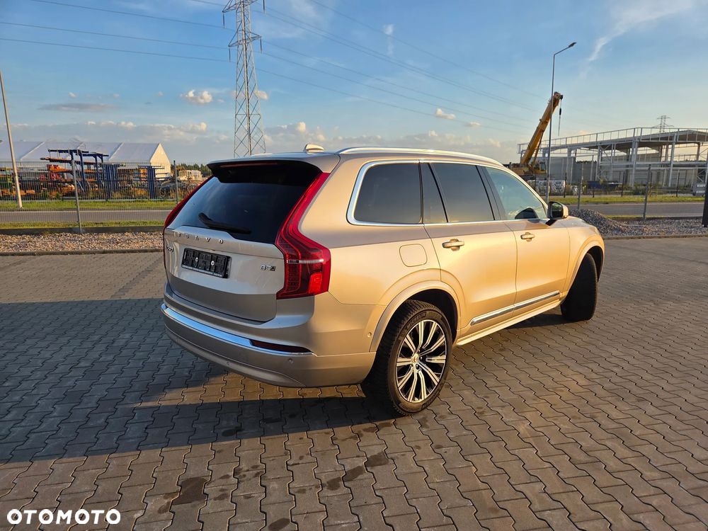 Volvo XC 90 B5 D AWD Plus Bright - 11