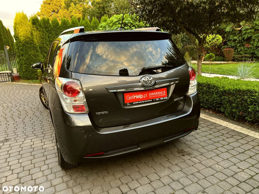 Toyota Verso 1.8 7-Sitzer Comfort - 17