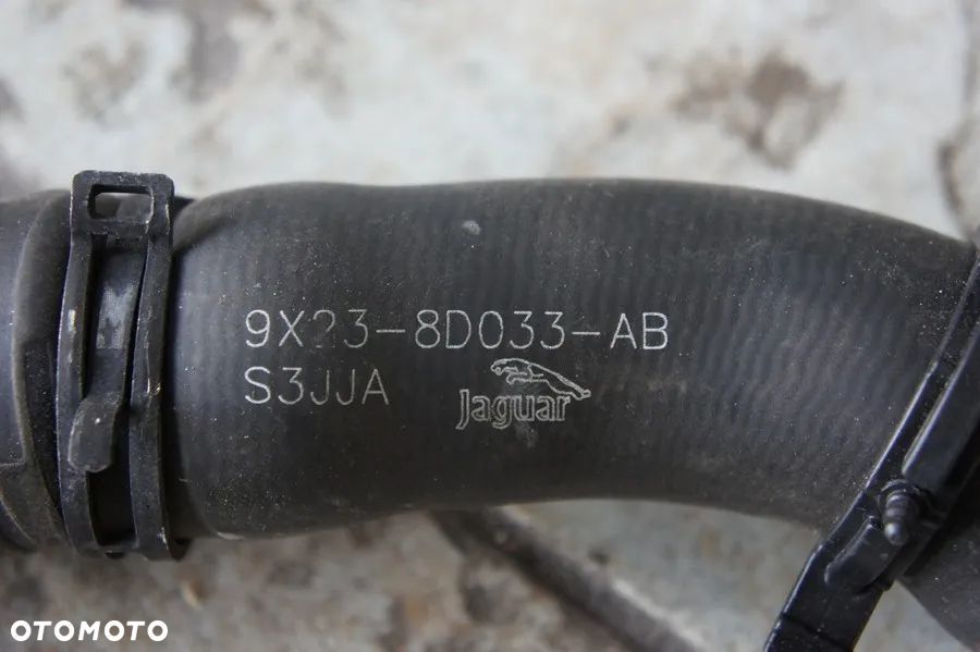 NR 132 Przewód wody Jaguar XF Lift 3.0D 9X23-8D033-AB - 3