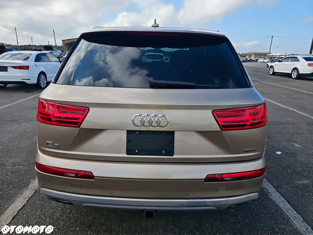 Audi Q7 ver-3-0-tfsi-quattro-tiptronic - 5