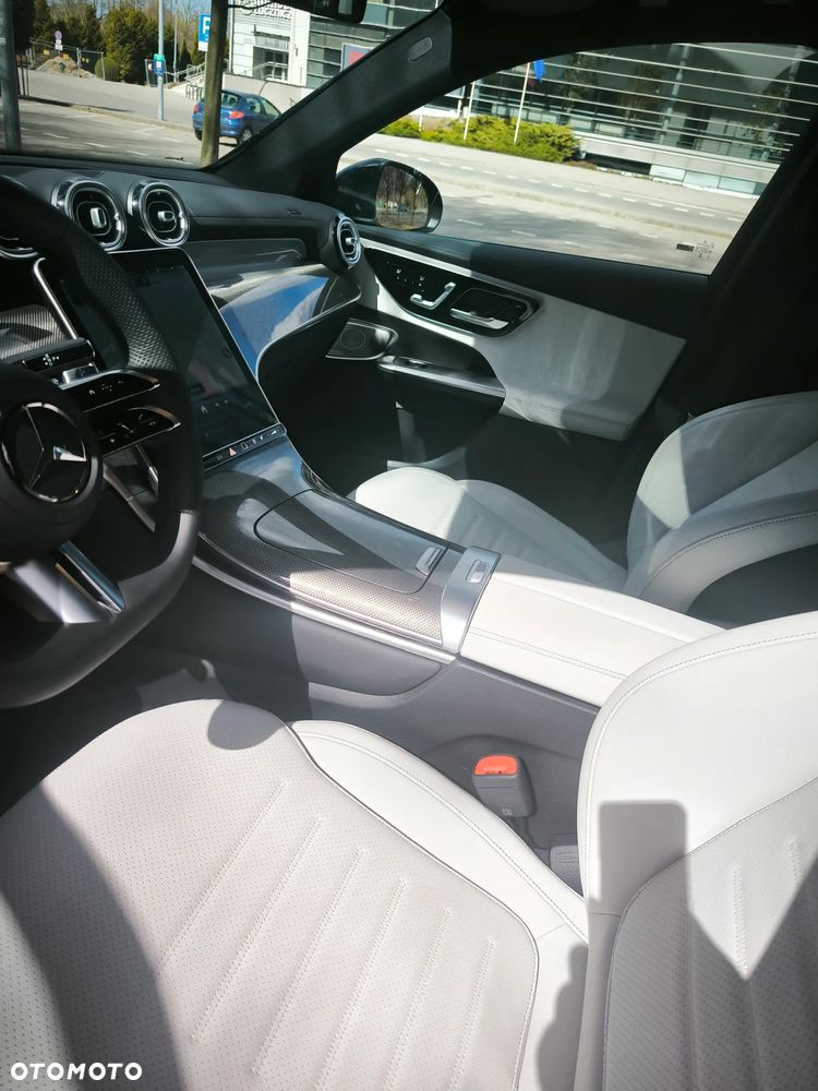 Mercedes-Benz GLC 220 d mHEV 4-Matic AMG Line - 17