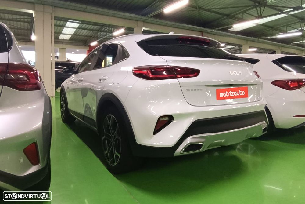 Kia XCeed 1.0 T-GDI Tech - 3