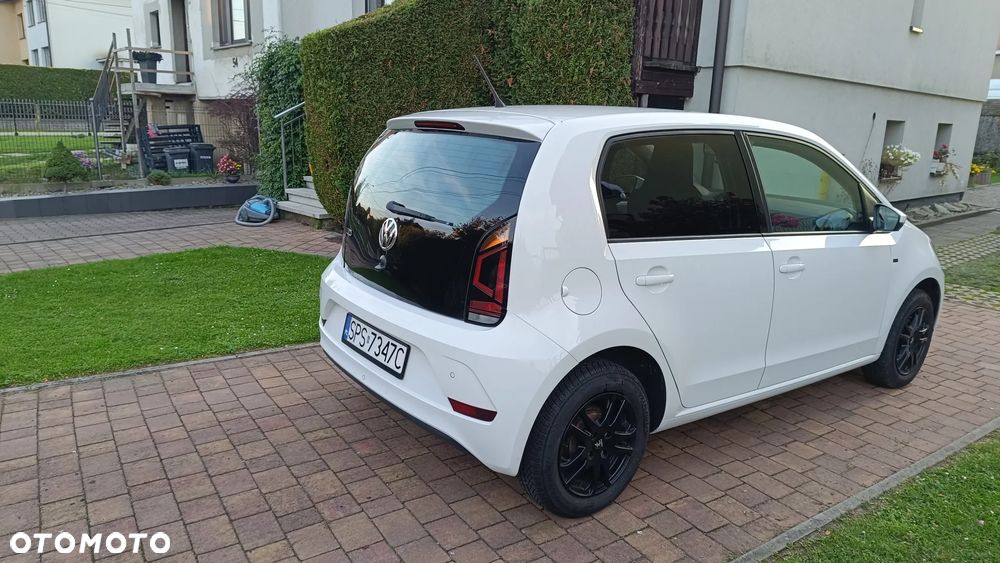Volkswagen up! - 4