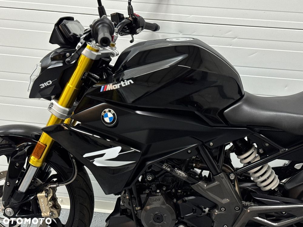 BMW G - 27
