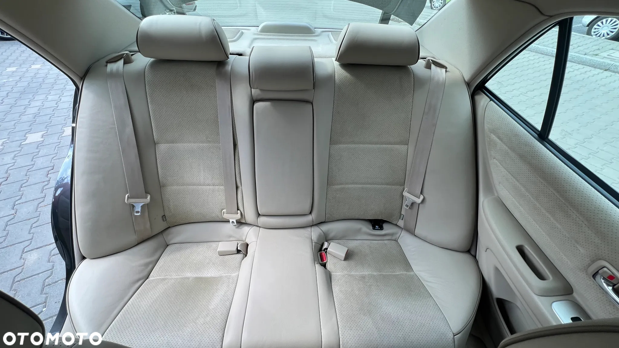 Lexus IS 200 Prestige - 9