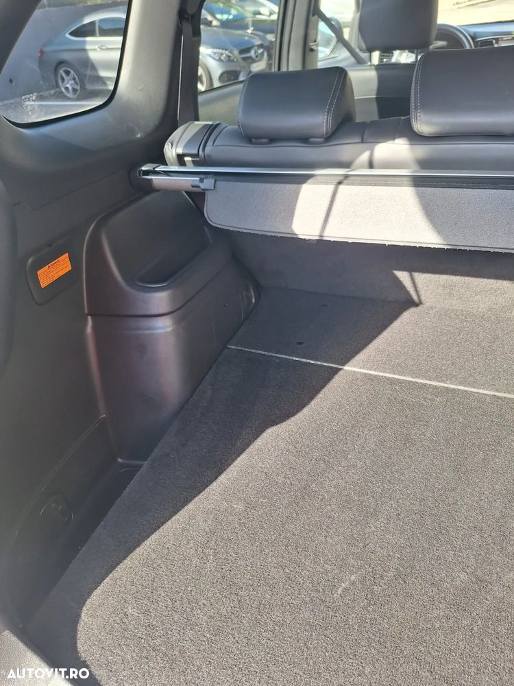 Mitsubishi Outlander PHEV 2.4 L 4X4 Instyle+ - 14