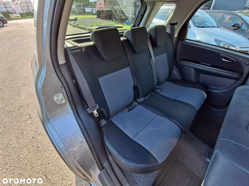 Fiat Sedici 1.9 Multijet 4x4 Dynamic - 24