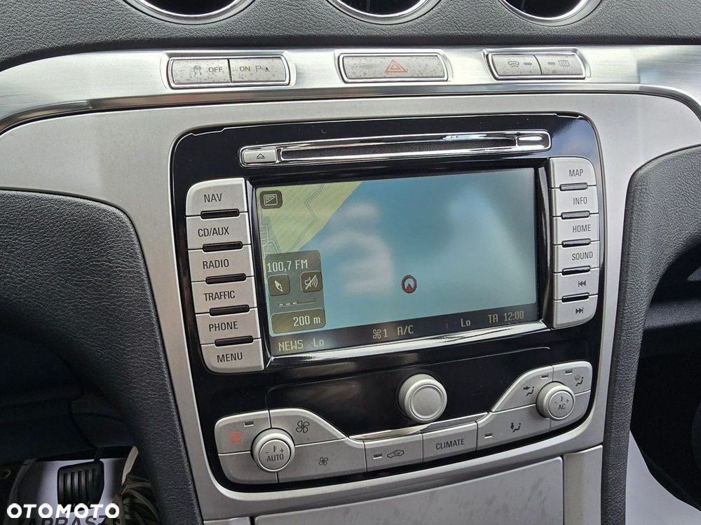 Ford S-Max - 27