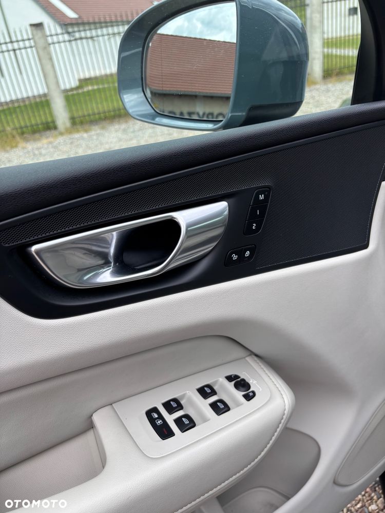 Volvo XC 60 B4 D Geartronic Inscription - 17