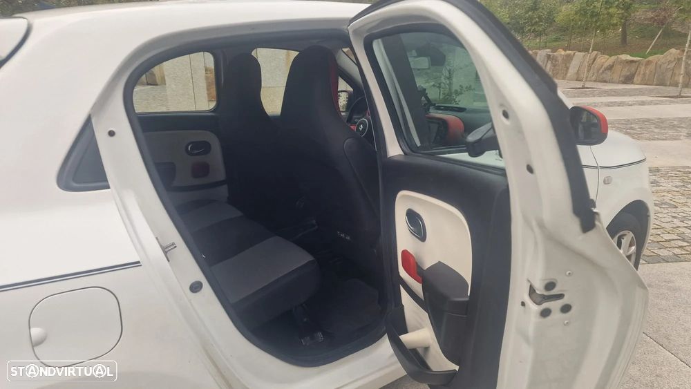 Renault Twingo SCe 70 S&S LIMITED - 16