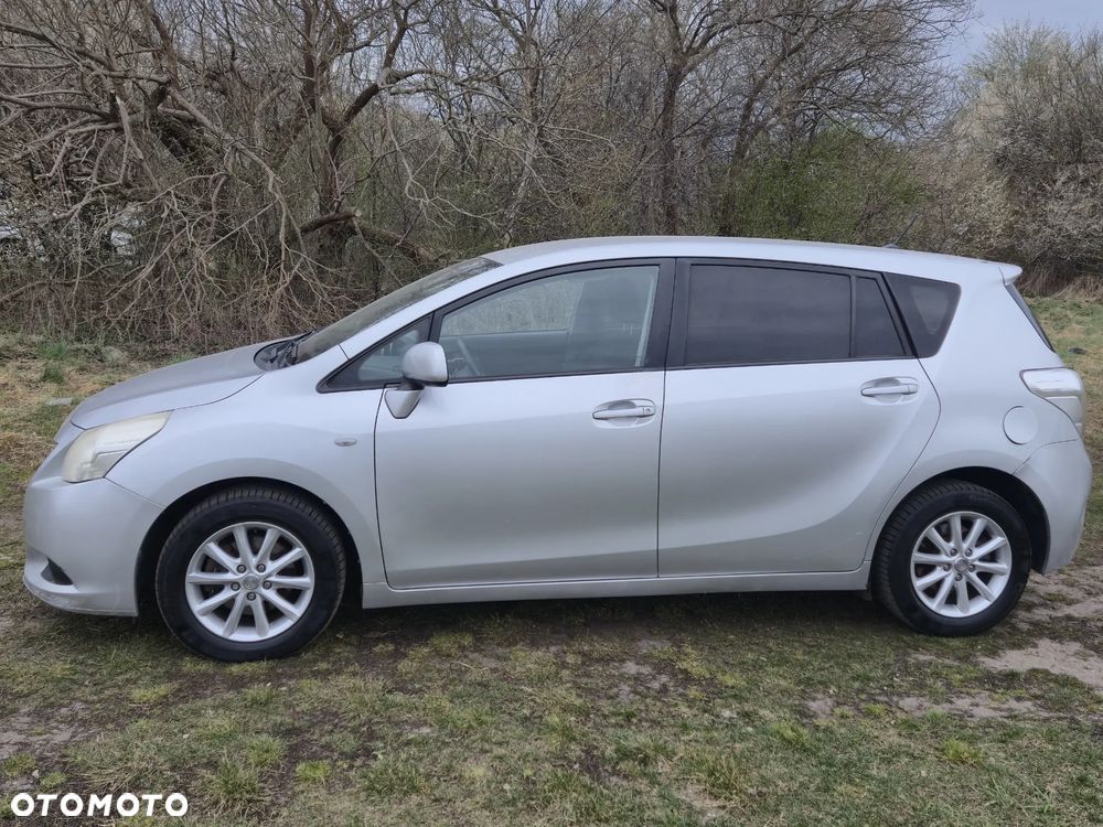 Toyota Verso 2.0 D-4D Sol plus 7os - 4