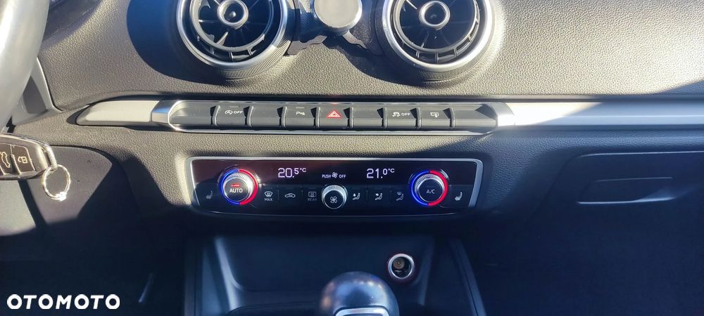 Audi A3 Sportback 2.0 TDI S tronic - 14