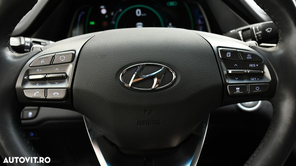 Hyundai IONIQ Plug-in-Hybrid 1.6 GDI Style - 26