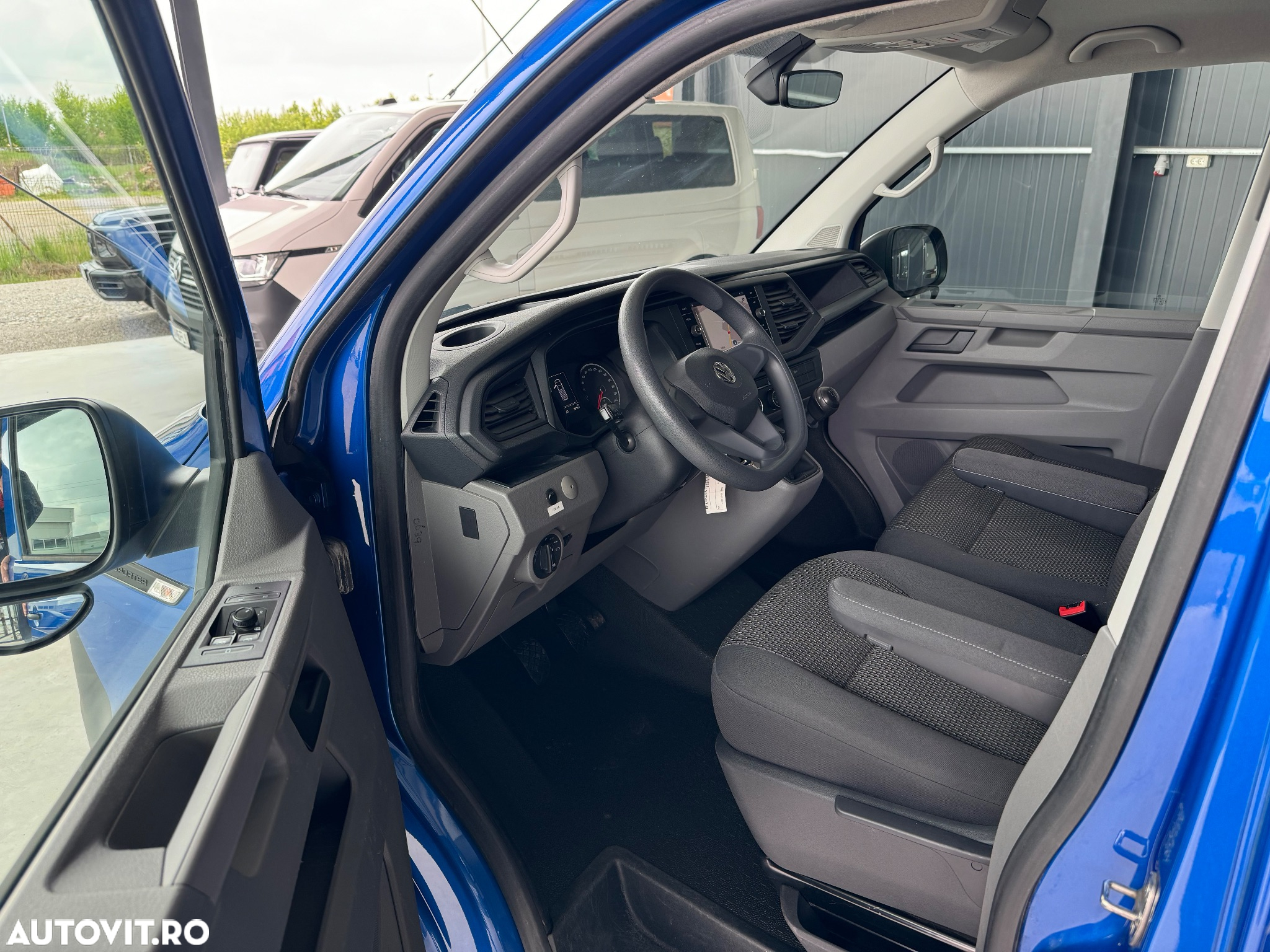 Volkswagen Transporter T6.1 - 5