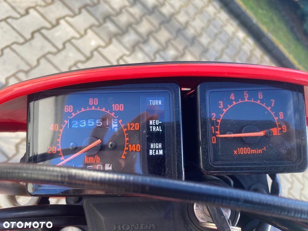 Honda XL - 7