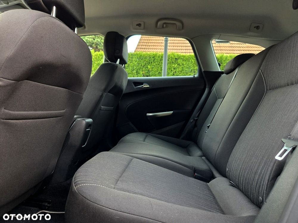 Opel Astra 1.4 T Cosmo EU6 - 12