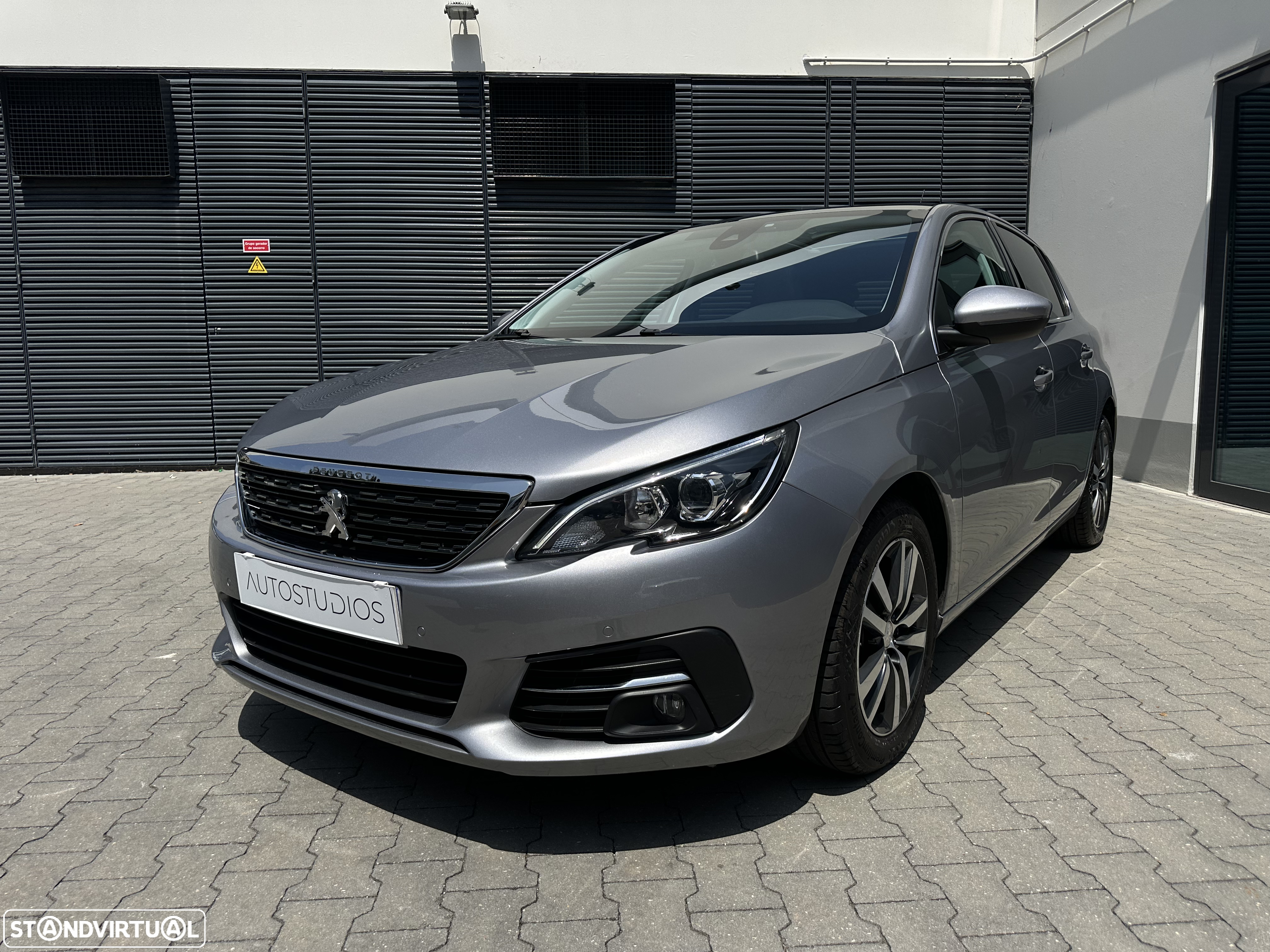 Peugeot 308 1.2 PureTech Allure Pack EAT8 - 2