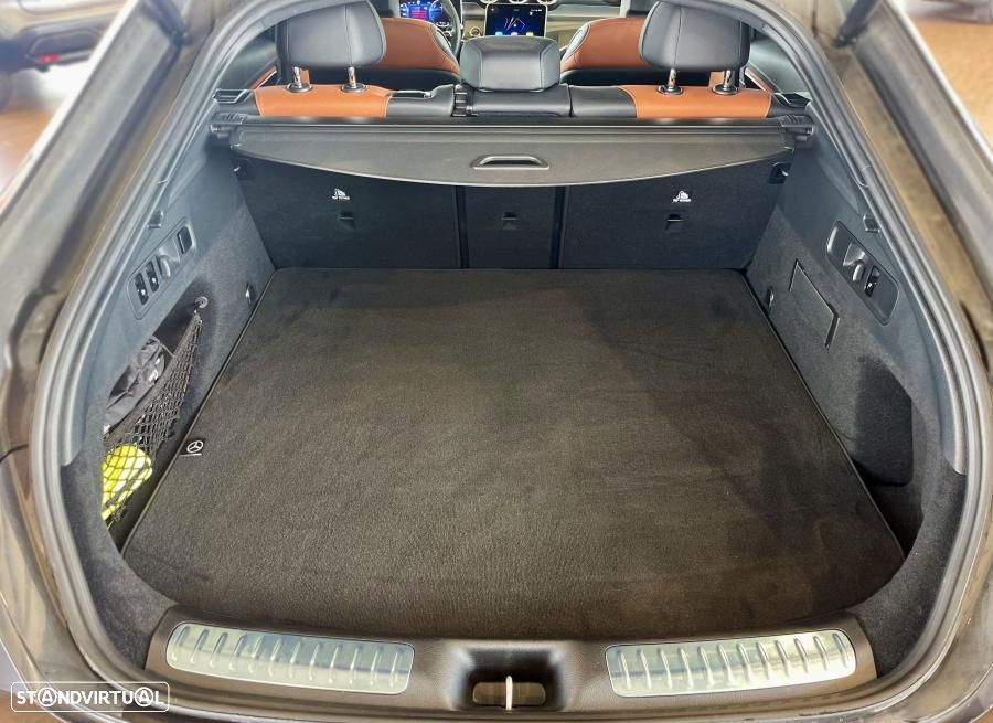 Mercedes-Benz GLC 300 de Coupe 4Matic - 57