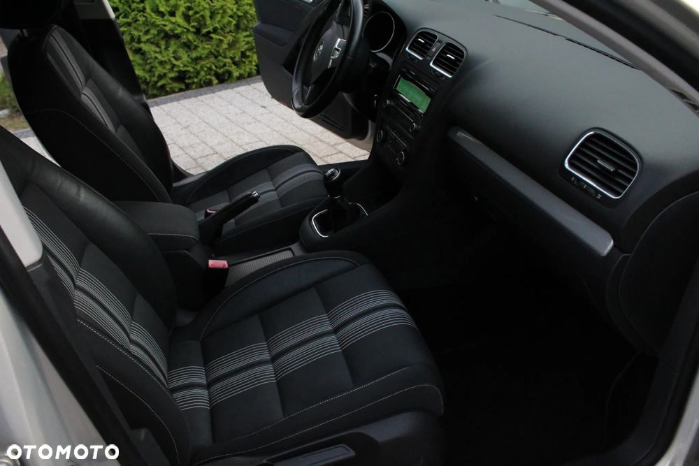 Volkswagen Golf 1.2 TSI BlueMotion Technology MATCH - 11