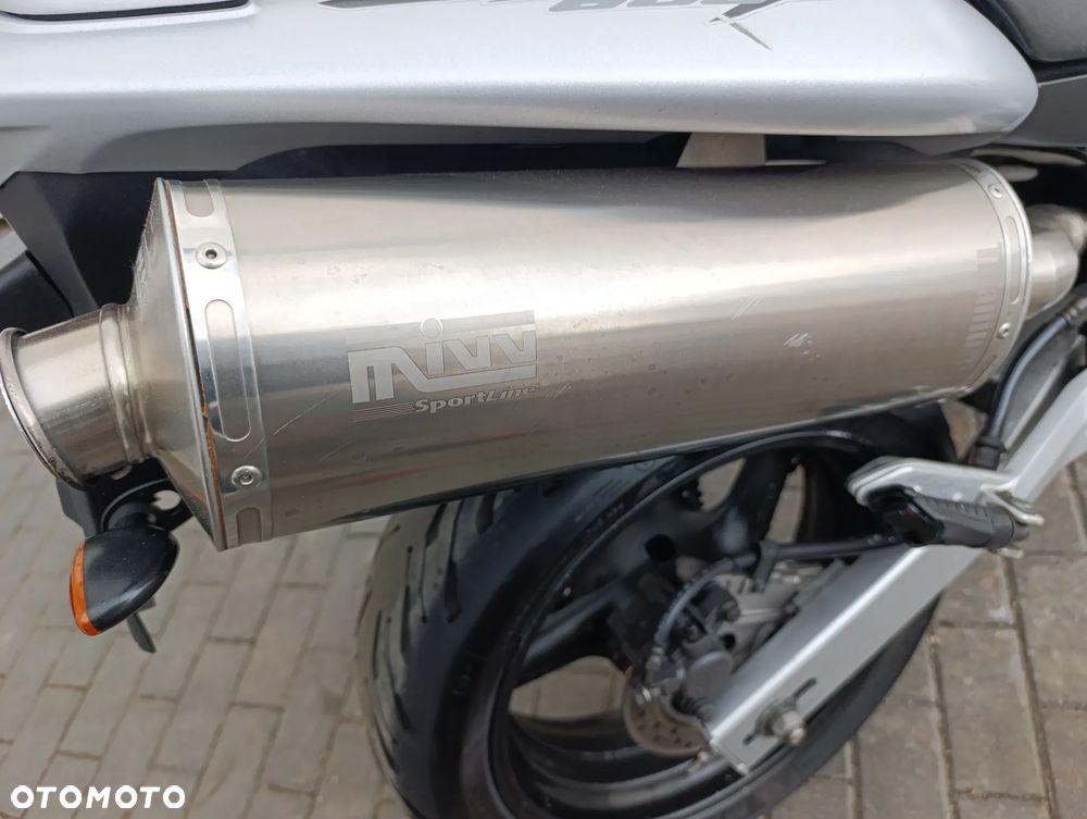 Honda Hornet - 20