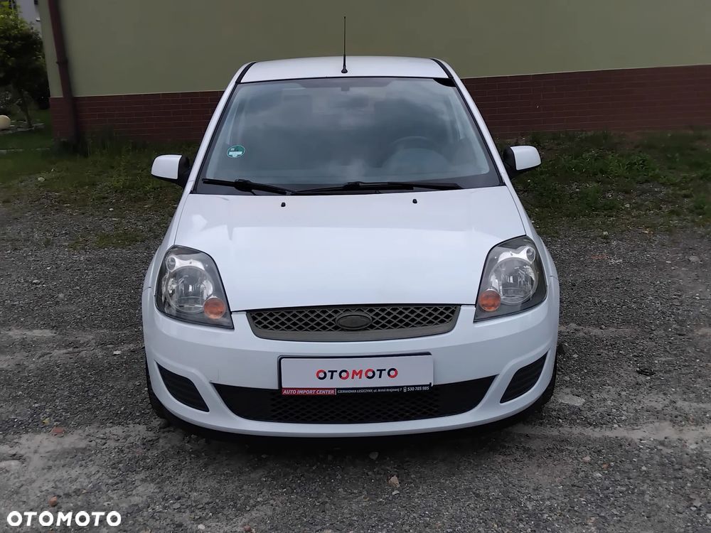 Ford Fiesta 1.4 Style - 14