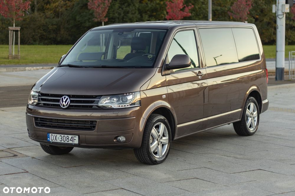 Volkswagen Multivan 2015 photo 2
